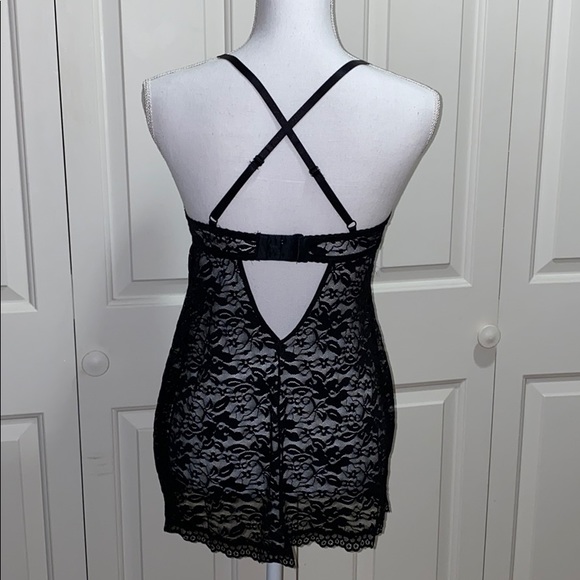 Gilligan & O'Malley Black Lace Teddy - Picture 4 of 8